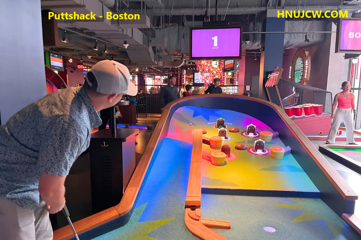 Puttshack Boston: Play, Dine, and Experience the Fun